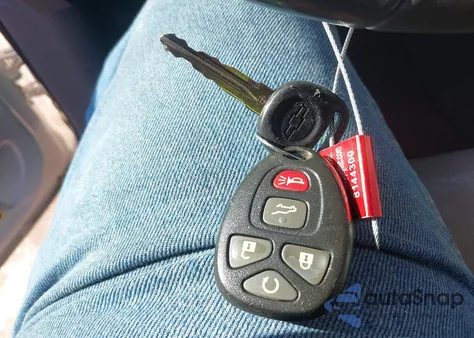 2015 Chevrolet Traverse 2Lt z USA, uszkodzony, nr VIN 1GNKRHKDXFJ239255